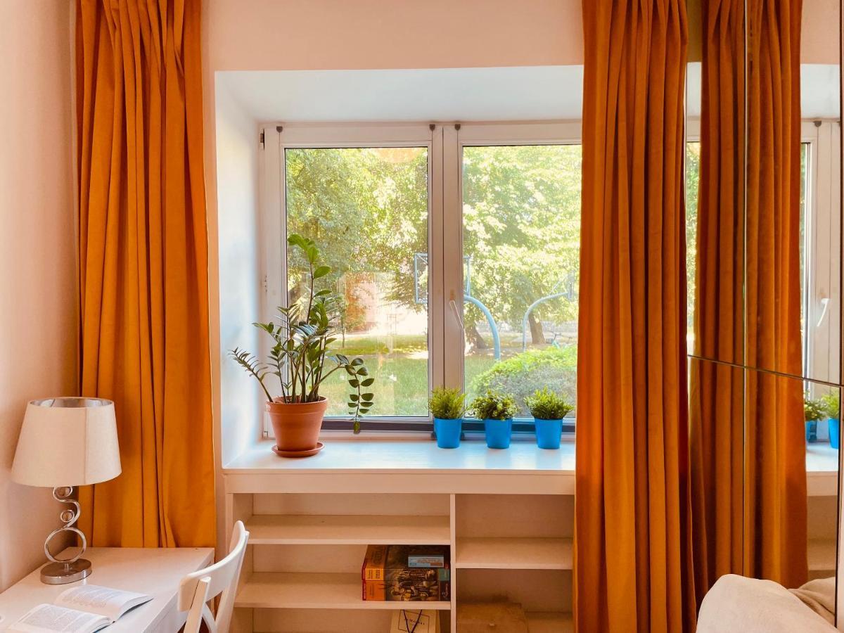 Luxury 4-Bedroom Apartment In Centre - Self-Check In & Fast Wifi วอร์ซอ ภายนอก รูปภาพ