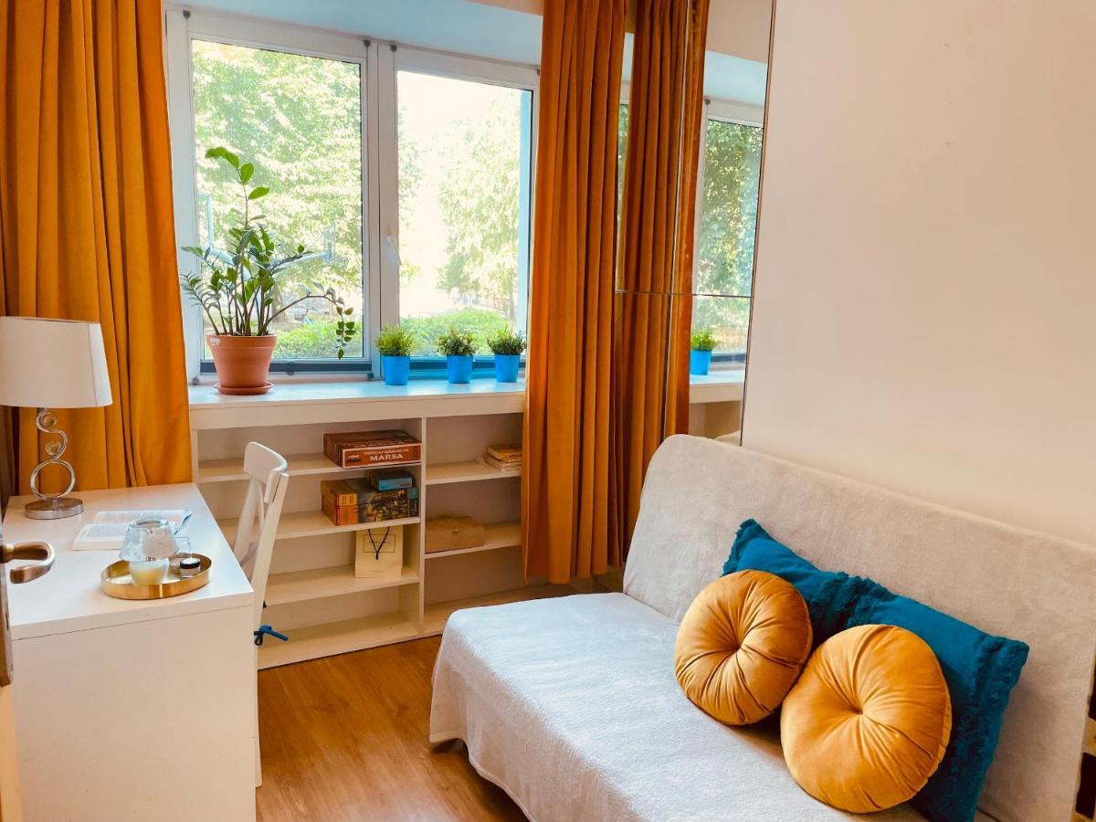 Luxury 4-Bedroom Apartment In Centre - Self-Check In & Fast Wifi วอร์ซอ ภายนอก รูปภาพ