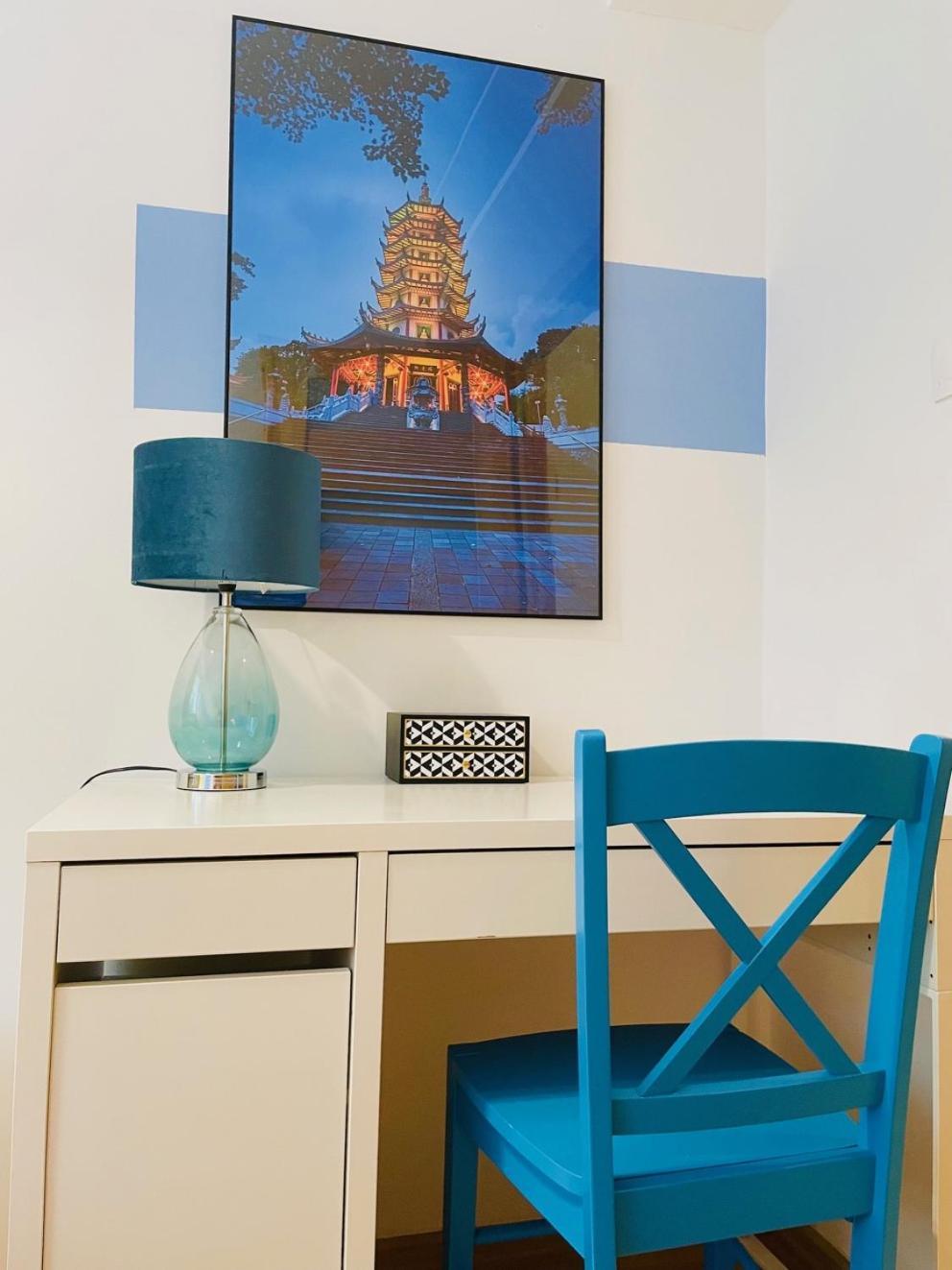 Luxury 4-Bedroom Apartment In Centre - Self-Check In & Fast Wifi วอร์ซอ ภายนอก รูปภาพ