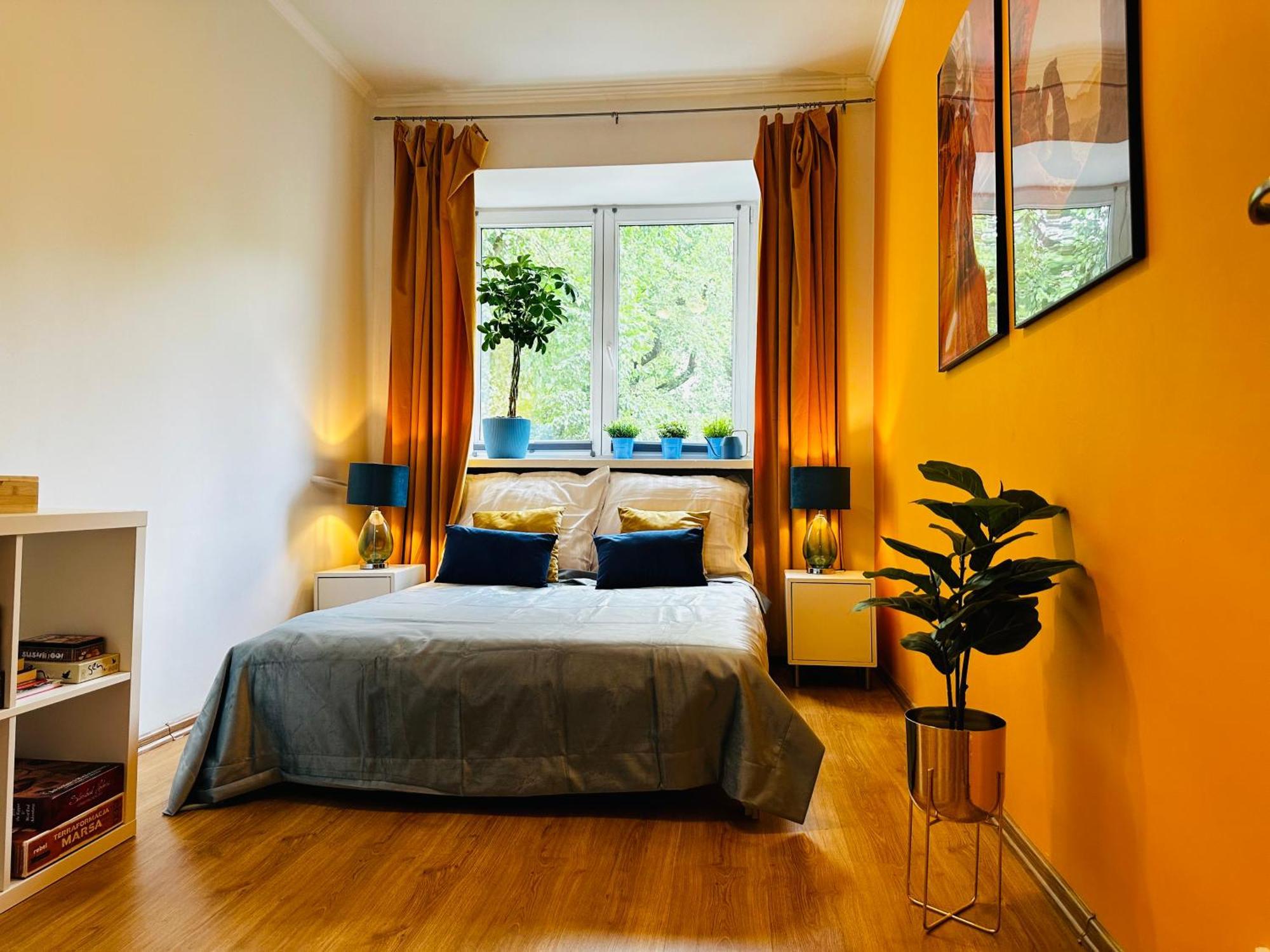 Luxury 4-Bedroom Apartment In Centre - Self-Check In & Fast Wifi วอร์ซอ ภายนอก รูปภาพ